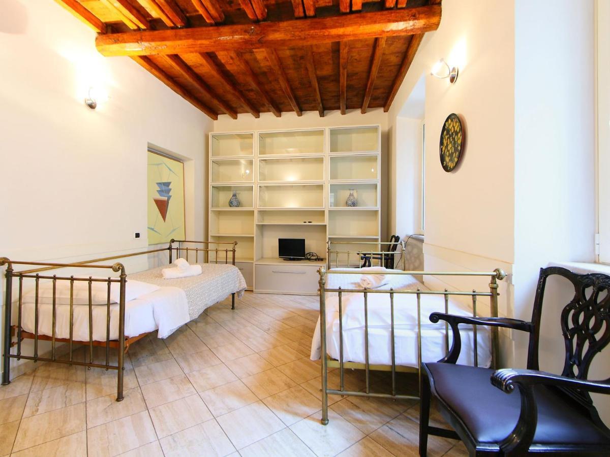 רומא Apartment Vittorio Emanuele By Interhome מראה חיצוני תמונה