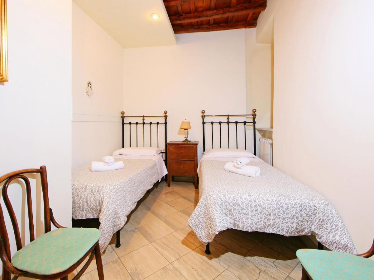 רומא Apartment Vittorio Emanuele By Interhome מראה חיצוני תמונה