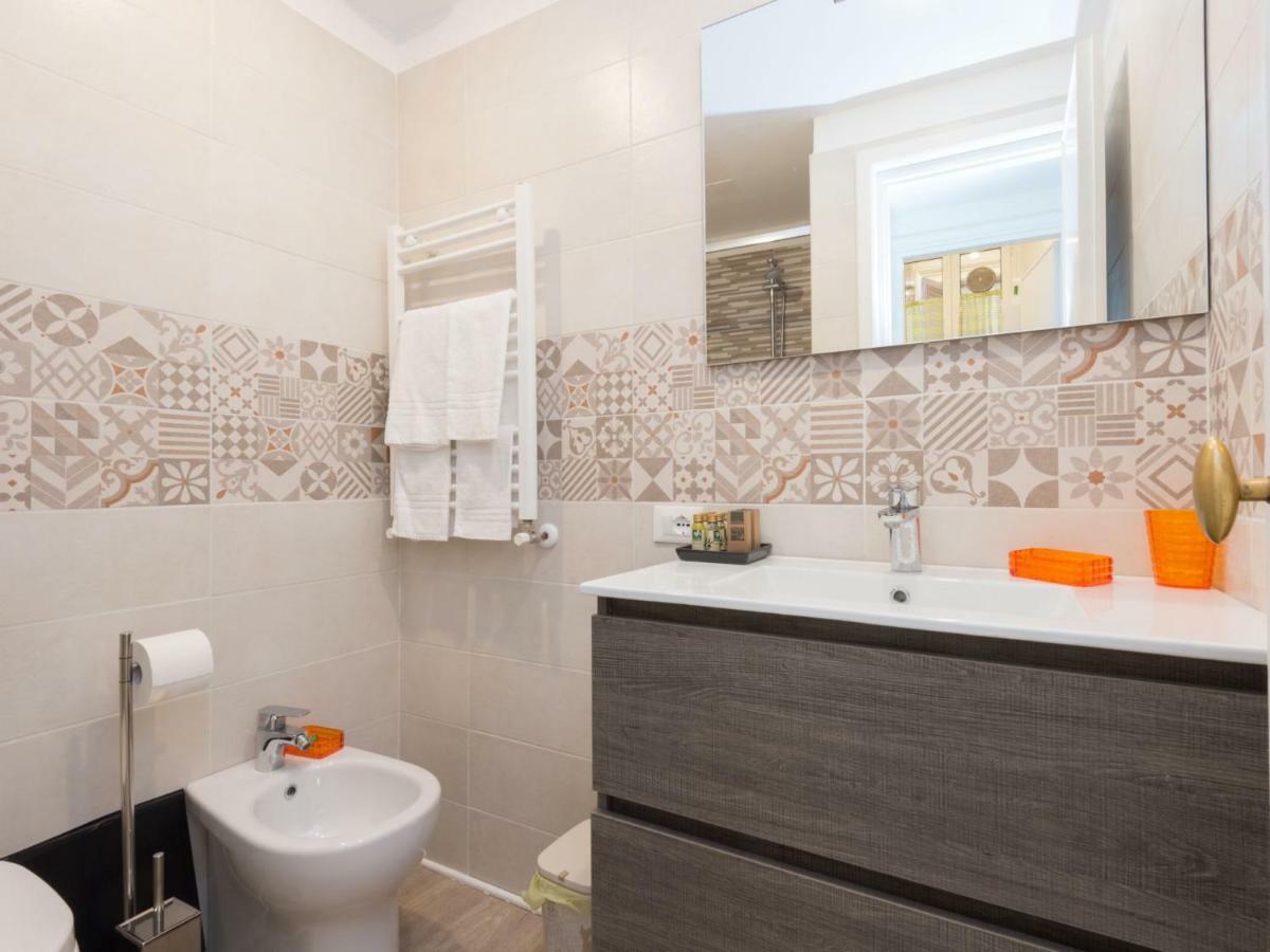 רומא Apartment Vittorio Emanuele By Interhome מראה חיצוני תמונה